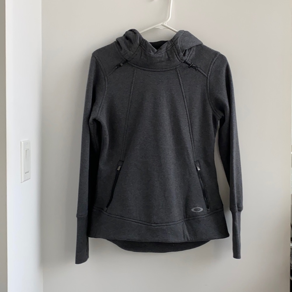 Oakley Restore Fleece Pullover. XS. New with tag